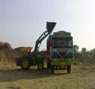 Tractor mounted High Dump Loaders